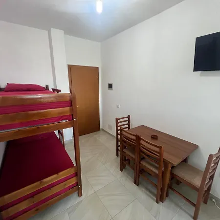 Sar Hotel, 2* Velipojë