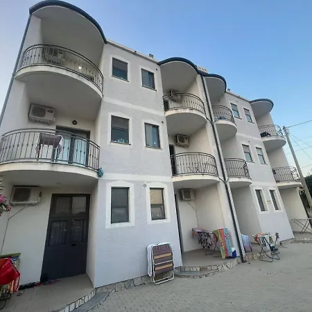 Sar Hotel, Velipojë